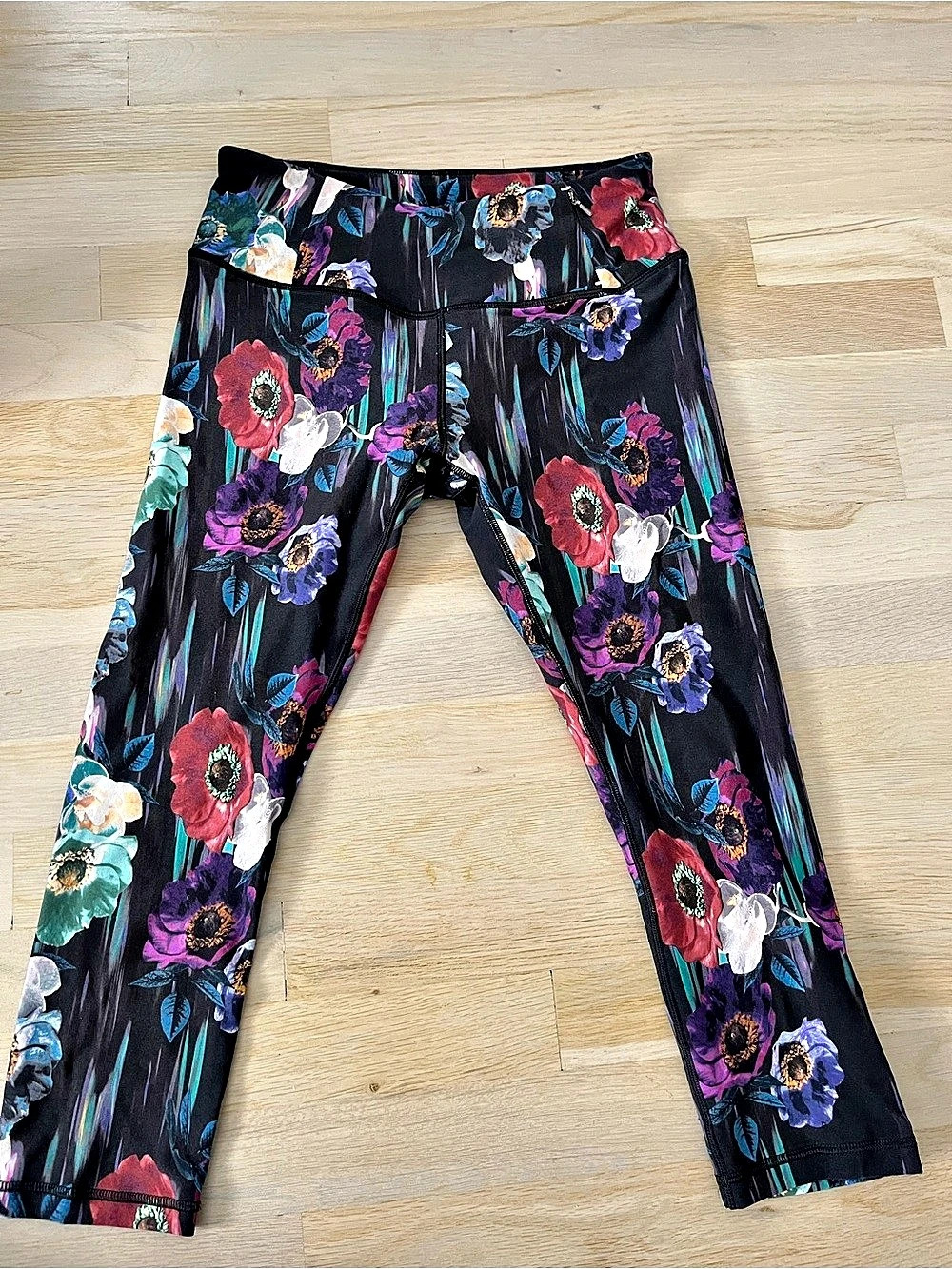 CALIA by Carrie Underwood Floral Leggings in Black & Multicolor Size Small